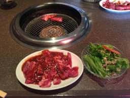 和牛焼肉 まるなか 京都男山店