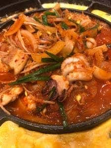 ハラペコ食堂 心斎橋店
