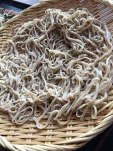 手打ちそば処・与志乃