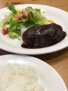 ゆり 中川店