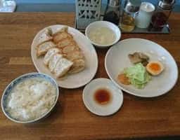 山本餃子