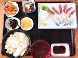 食事処 すゞ屋