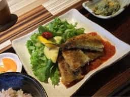 カマタ食堂
