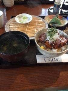 どんぶり菜時記 いろはな