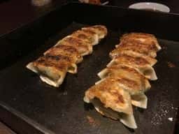 餃子屋 とよじ