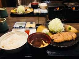 牛かつ もと村 福岡天神通り店