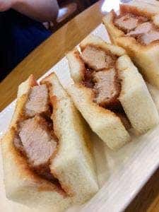 フランクス小阪駅前本店