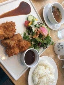 イルカの見えるレストラン