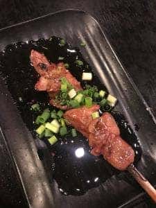 串まる