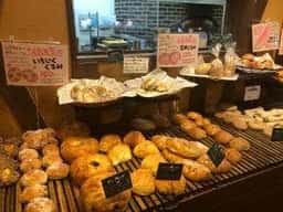 石窯パン工房 サフラン 青山店