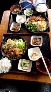 そばとごはんの店 ともえ