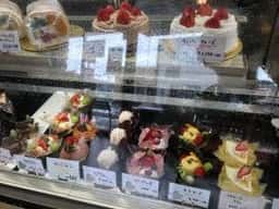 ララ洋菓子萩店