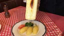 スイス料理プチ・シャレー