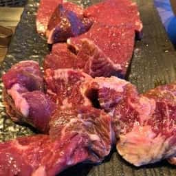 焼肉はひとくちめ だるま