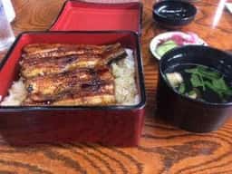 青柳川魚店