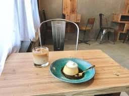 yuge bake coffee