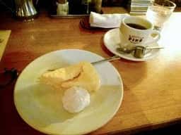 喫茶&ビアホール パイン