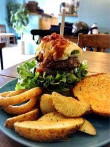 BURGERS CAFE GRILL FUKUYOSHI 与野本町店