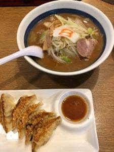 8番らーめん 勝山店