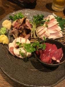 咲鶏や