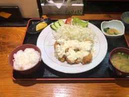 いろり食事処