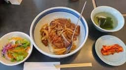 焼肉慶山 本店