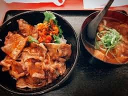 カルビ丼専門 えびす亭 日本橋店