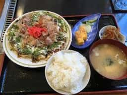 まんぷく亭