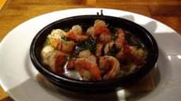 Wine Shop & 海BAL るすた