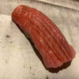 鮨とみ田