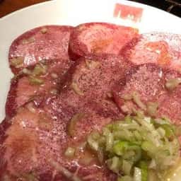 炭火焼肉 山星 四谷本店