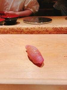 鮨行天
