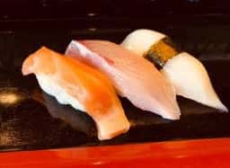 ぎふ初寿司 大口分店