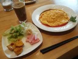ここち cocochi 緑の谷のごちそうテラス
