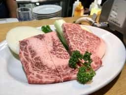 焼肉酒場 餤