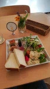 直島カフェ コンニチハ
