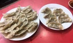 百老亭上飯田店