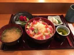 すし屋の芳国