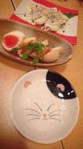 日本酒と肴と卵 猫と卵