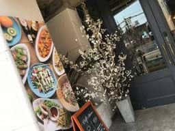 THE LIFE HOSTEL & BAR LOUNGE