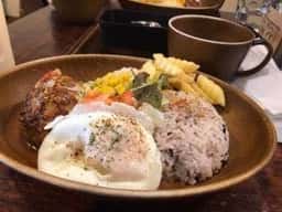 カフェ ミンミ