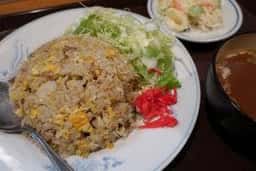 湖畔飯店