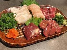 炭火焼鳥 なかお