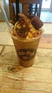 marbre blanc cafe 大名店