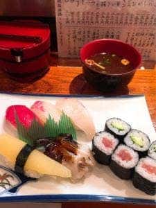 鶴すし 土佐堀店