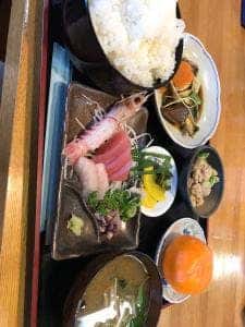 魚伊
