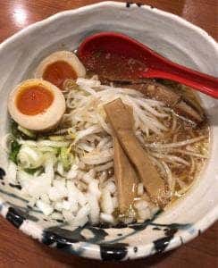 一骨麺