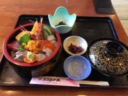 食事処 おおみ屋