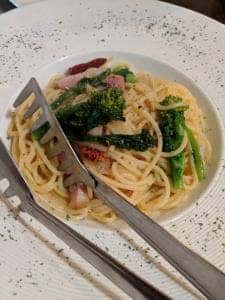 ワイン&キッチン HACHI