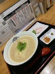 玉宮鶏白湯 鶏神